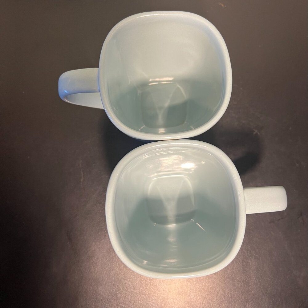 Set of 2 Vintage Pfaltzgraff DAZEE SKY Square Blue Stoneware Cups Mugs ~ Daisies - Picture 8 of 11